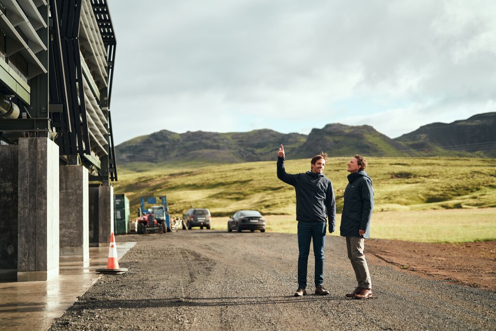 Climeworks Orca plant in Iceland with co-CEOs and co-founders C.Gebald and J.Wurzbacher.jpg